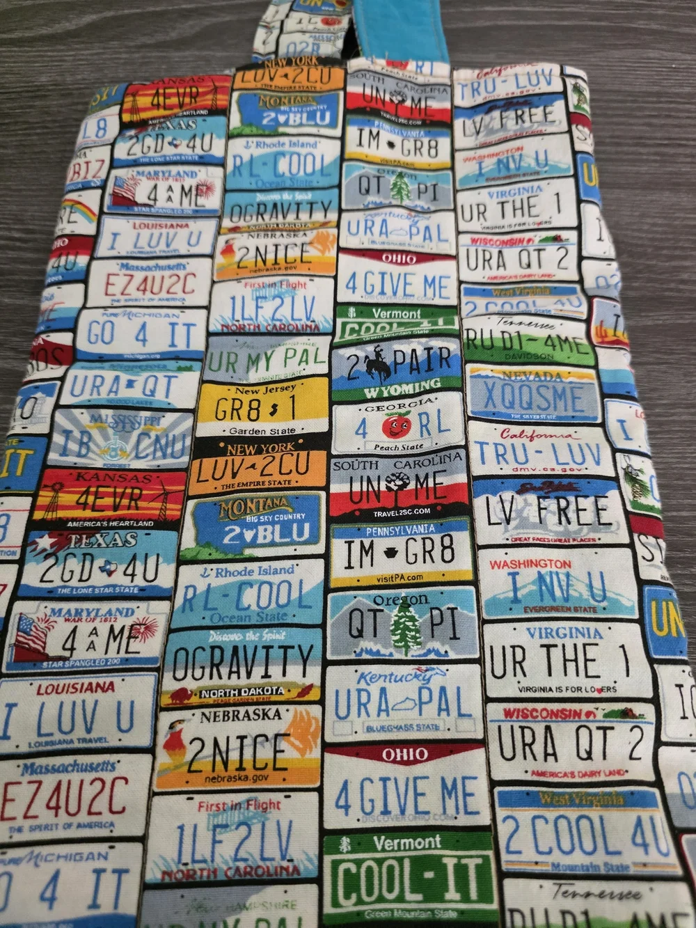 License Plate Print with Turquoise Trim Wine Tote